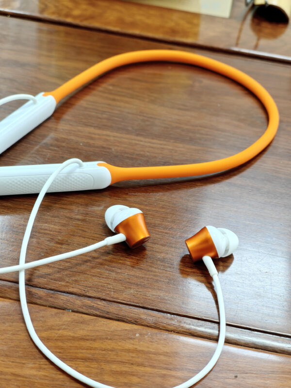 Aura Flex Neckband